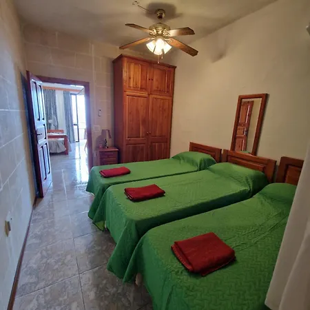 Attard Seafront 6 In Marsalforn Żebbuġ