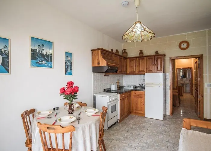 Attard Seafront 6 In Marsalforn * Zebbug (Gozo)