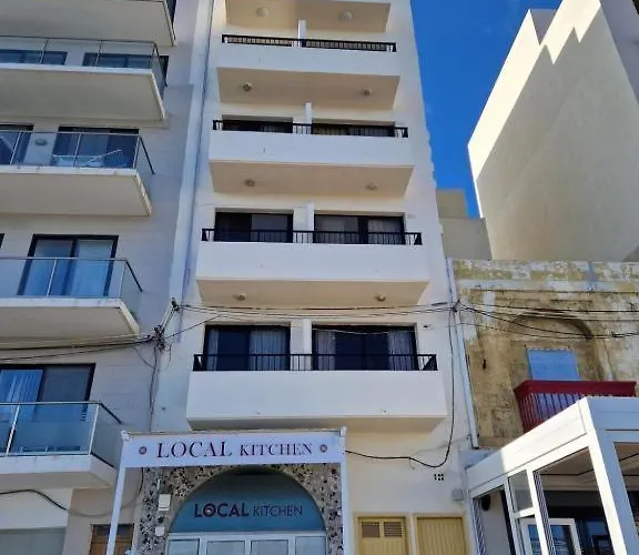 Attard Seafront 6 In Marsalforn Апартаменты *